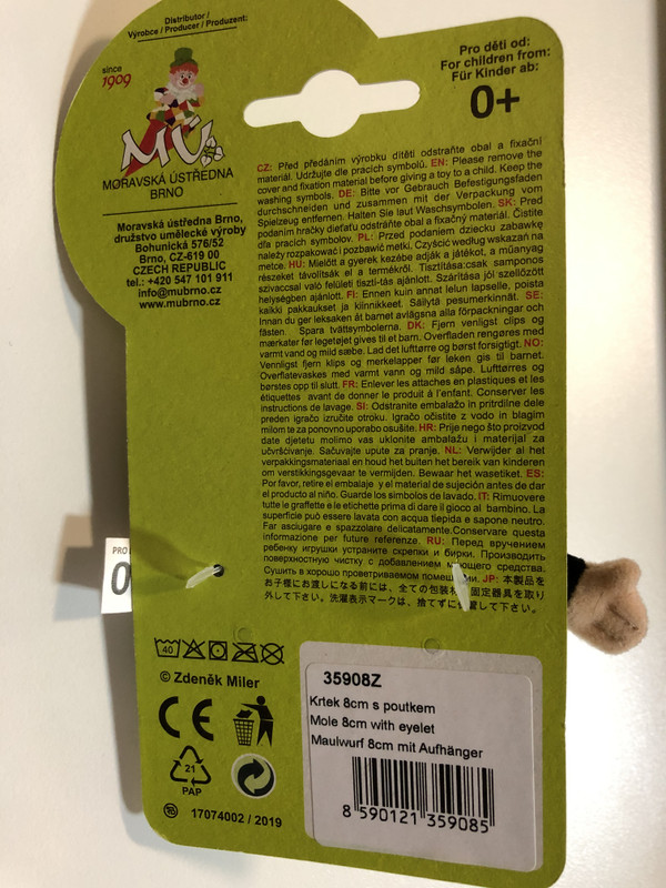 Krtek - Little Mole 8cm with eyelet / Krteček s poutkem / Maulwurf 8cm mit Aufhänger / Kisvakond 8 cm fűzőlyukkal / 35908Z / Ages 0+ (8590121359085)