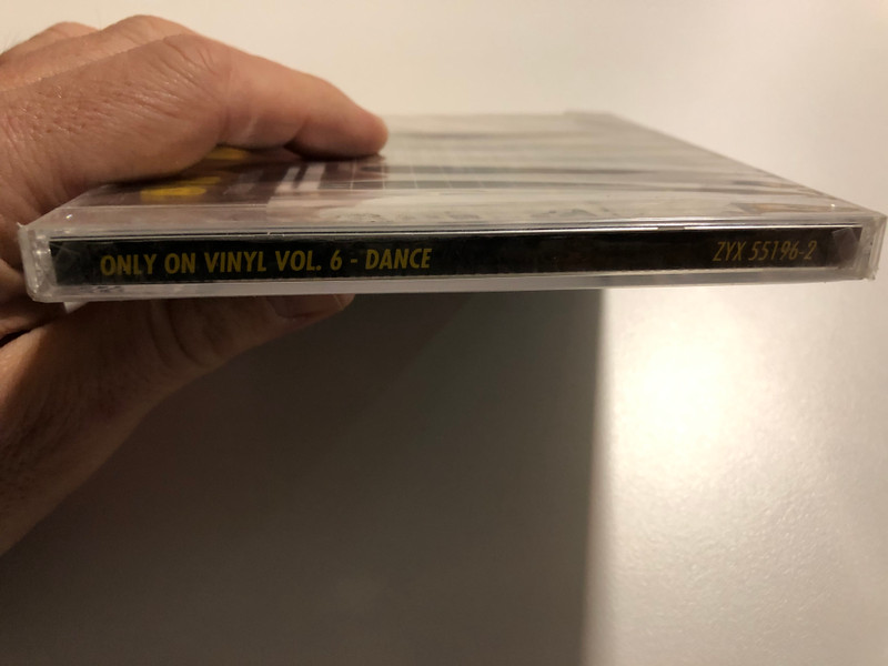 Only On Vinyl Vol. 6 - Dance / The Master Mix / Featuring: Ruff Driverz, Whigfield, Mo-Do, Salina, Sonderschüler, 666, Mike De Ville, Jetstream, Oil, Refillable-Tunes, DJ Hagen Feat. Andina / ZYX Music Audio CD 2000 / ZYX 55196-2