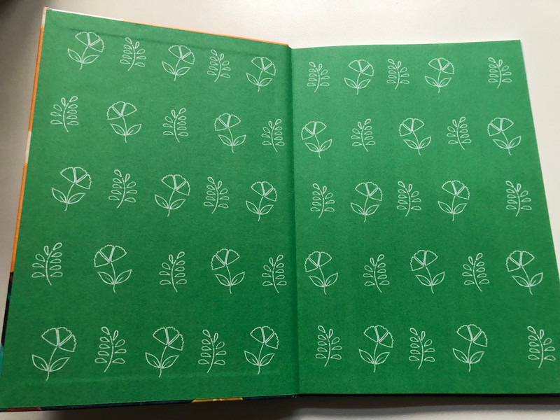 Eszterlánc - Dalok és játékok kicsinyeknek by Forrai Katalin / Pásztohy Panka rajzaival / Móra könyvkiadó 2014 / Hardcover / Hungarian songs and games for little ones (9789631196542)