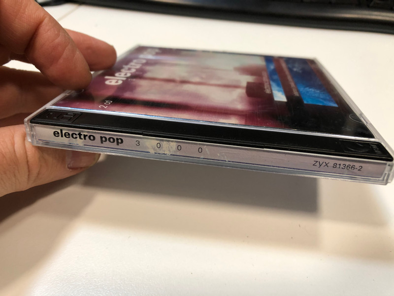 Electro Pop 3000 / Electronic stimulation / Ladytron, Paula, Andreas Dorau & Die Marinas, Turner / ZYX Music 2x Audio CD 2001 / ZYX 81366-2