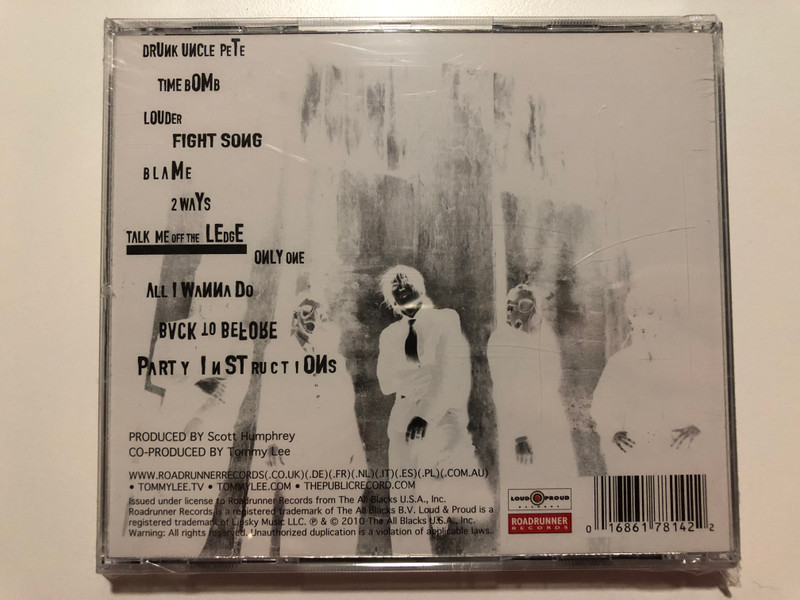 Methods Of Mayhem - A Public Disservice Announcement / Tommy Lee Returns With All New Mayhem, Featuring 'Fight Song', 'Time Bomb' and 'Louder' / Roadrunner Records Audio CD 2010 / RR 7814-2