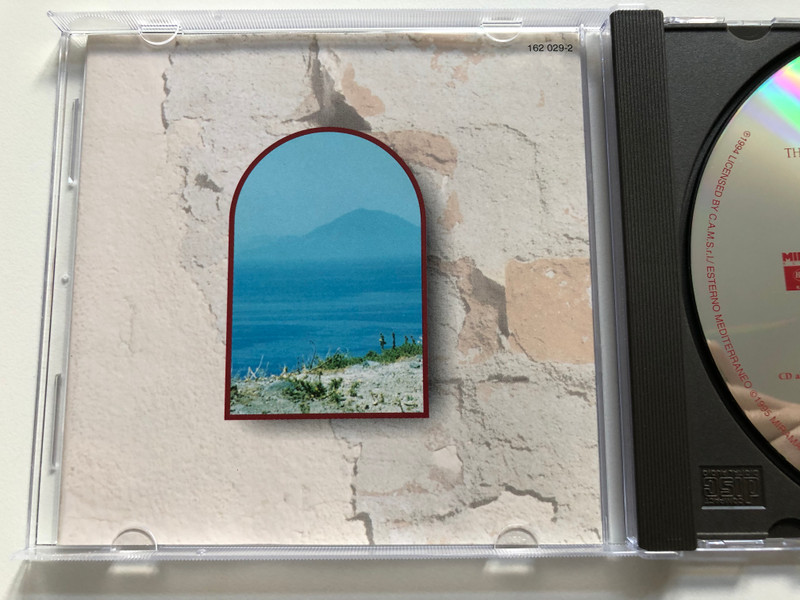The Postman = Il Postino (Music From The Miramax Motion Picture Soundtrack) / Music composed, orchestrated and conducted by Luis Bacalov / Miramax Records Audio CD 1994 / 162 026-2