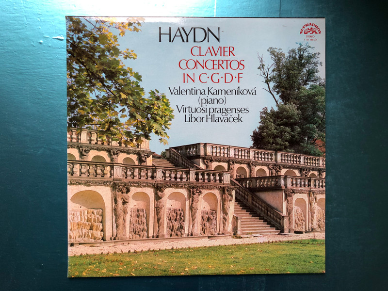 Haydn - Clavier Concertos In C, G, D, F / Valentina Kameníková (piano), Virtuoso pragenses, Libor Hlaváček / Supraphon 2x LP 1975 Stereo / 1 10 1861/2