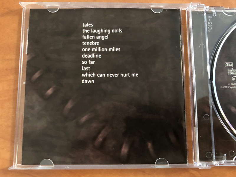 Breathe - The Laughing Dolls / Synthetic Symphony Audio CD 2001 / SPV 085-62322 CD