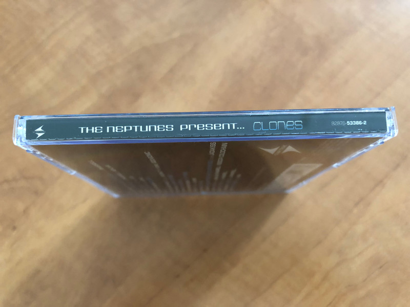 The Neptunes Present... Clones / BMG Audio CD 2003 / 82876-53386-2