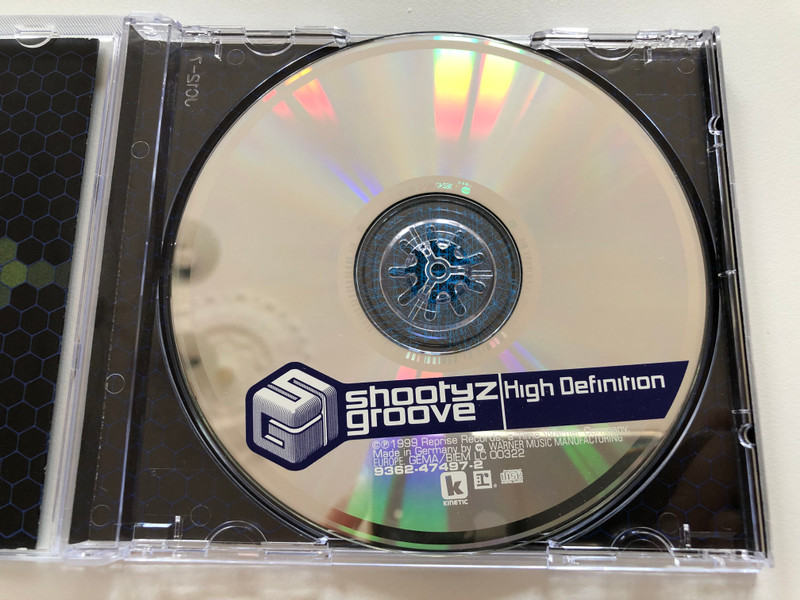Shootyz Groove – High Definition / Kinetic Records Audio CD 1999 / 9362-47497-2