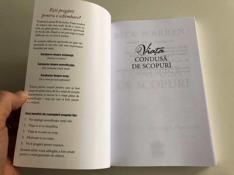 Viata Condusă De Scopuri by Rick Warren / Romanian translation of Purpose-driven Life / What on Earth Am I Here For? / De ce Sunt Pe acest Pământ? / Life Publishers / Paperback 2014 (9789737908803)