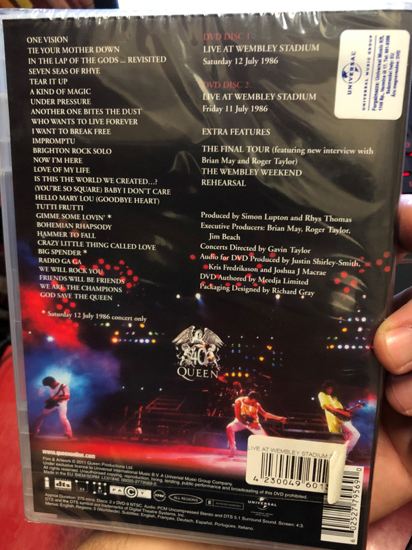 Queen - Live at Wembley Stadium (25th Anniversary Edition) / 2 DVDs / Produced by: Simon Lupton and Rhys Thomas (602527795690)