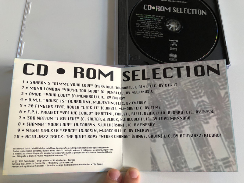 CD•ROM Selection / 20 Fingers: ''Lick It'', Il Seguito Di ''Short Dick Man'', 3rd Nation '' Believe'', Dance Boom!, Sharon S ''Gimme Your Love'', Amok: ''Your Love'', FPI Project: ''Yes We Could'' / DMM - Dance Music Magazine Audio CD 1995 / DMM 933