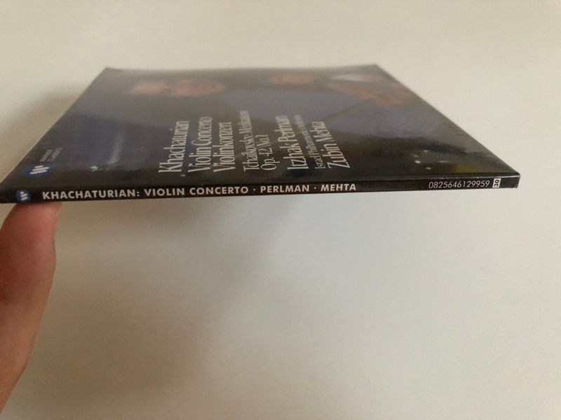 Kachaturian Violin Concerto = Violinkonzert - Tchaikovsky: Meditation Op. 42, No. 1 / Itzhak Perlman, Israel Philharmonic Orchestra, Zubin Mehta / Warner Classics Audio CD 2015 / Warner Classics Audio CD 2015 / 0825646129959