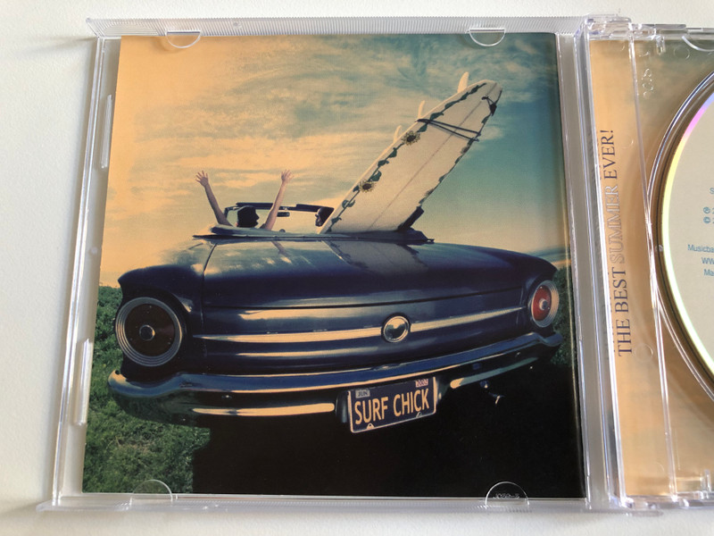 The Best Summer Ever / The Hottest Summertime Hits Of All Time - Summertime, California Dreamin, Summertime Blues, Brown Eyed Girl, and many more / Musicbank Audio CD 2003 / APWCD 1279