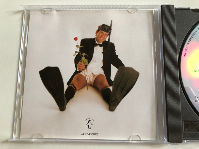Morandi / Contiene Nuove Versioni Di La Regina Dell'Ultimo Tango, Giovane Amante Mia, Sentimento / Penguin Audio CD 1996 / 74321430872