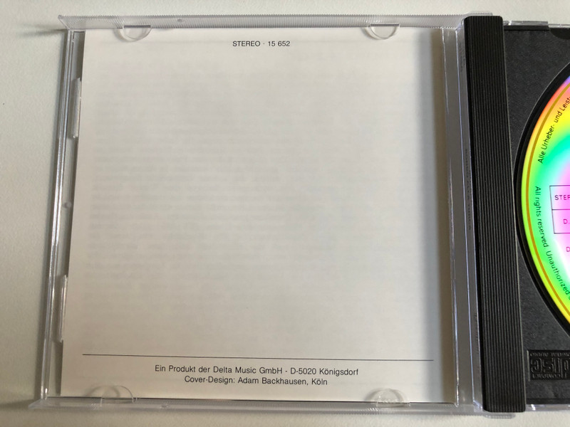 W. A. Mozart - Ave Verum Highlights / Laudate Dominum, Exsulative, Jubilate, Requiem / Edith Wiens, Maria Zadori, Celina Lindsley, Gabriele Fuchs, RIAS Chamber Chorus, Berlin Radio Symphony Orchestra / LaserLight Digital Audio CD 1990 Stereo / 15654
