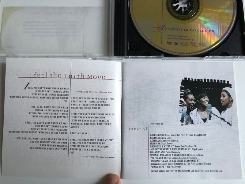 Tapestry Revisited: A Tribute To Carole King / Featuring: Celine Dion, Rod Stewart, Eternal, All -4- One, Bee Gees, Richard Marx, Aretha Franklin, Amy Grant, Curtis Stigers, BeBe & CeCe Winans, Blessid Union Of Souls / Lava Audio CD 1995 / 7567-92604-2