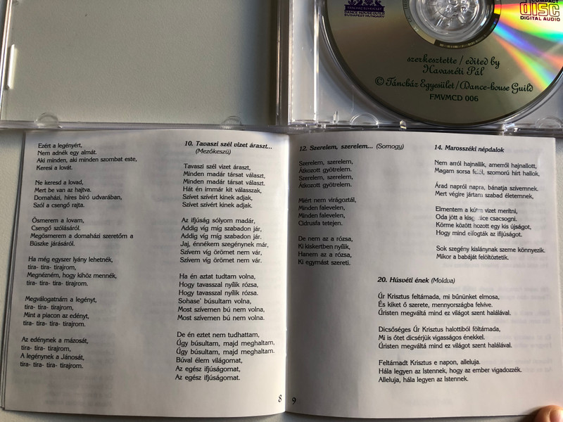 Új Élő Népzene 6. = Living Village Music 6. / Táncház Egyesület Audio CD 2000 / FMVMCD 006
