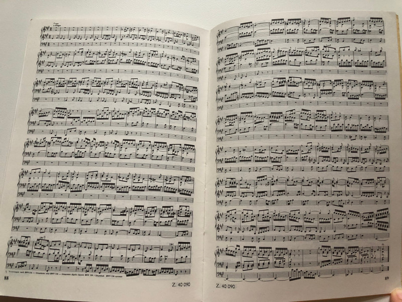 J.S. Bach - Sämtliche Orgelwerke 1 - Complete Organ Works 1 / EMB Study Scores / Editio Musica Budapest 1985 / Z. 40 090 / Praeludien und Fugen I - II 