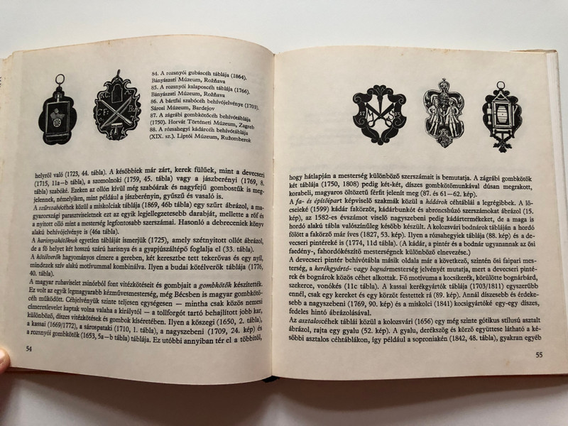 Magyarországi Céhbehívótáblák by Nagybákay Péter / Guild Recruitment Sings in Hungary / Corvina Kiadó 1981 / Hardcover (9631310639)