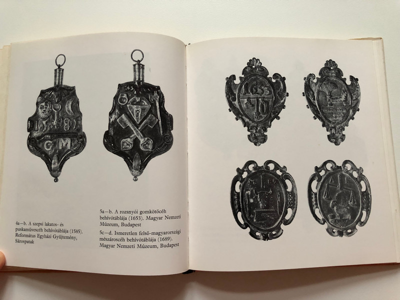 Magyarországi Céhbehívótáblák by Nagybákay Péter / Guild Recruitment Sings in Hungary / Corvina Kiadó 1981 / Hardcover (9631310639)