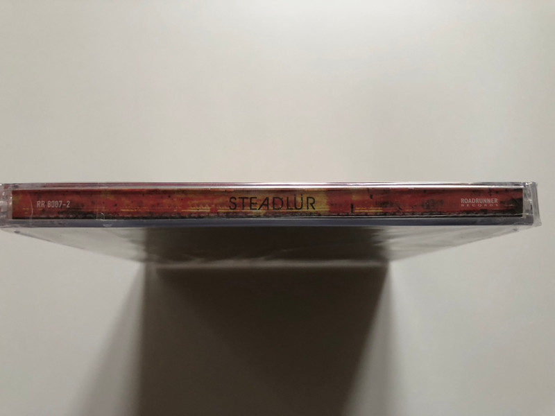 Steadlür / Includes Bumpin' & My Mom Hates Me / Roadrunner Records Audio CD 2009 / RR 8007-2