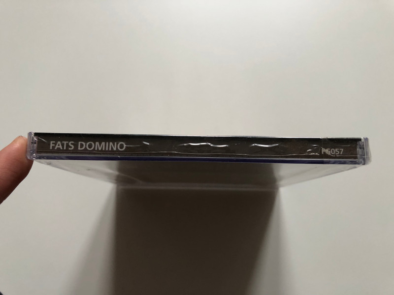 Fats Domino / Red Sails In The Sunset, Ain't That A Shame, I'm Walkin', Blueberry Hill / Forever Gold Audio CD 2001 / FG057 