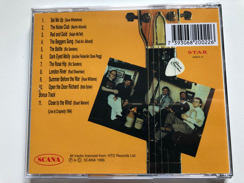 Fairport Convention – Red & Gold / Includes Bonus Track / Star / Scana Audio CD 1996 / STAR 2002-2