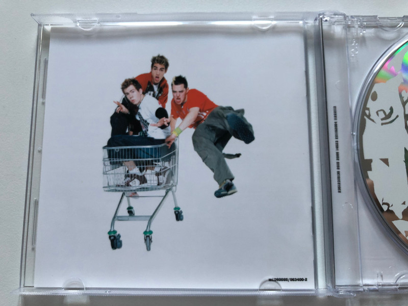 Busted  Universal Island Records Group CD Audio 2002  MCD60085