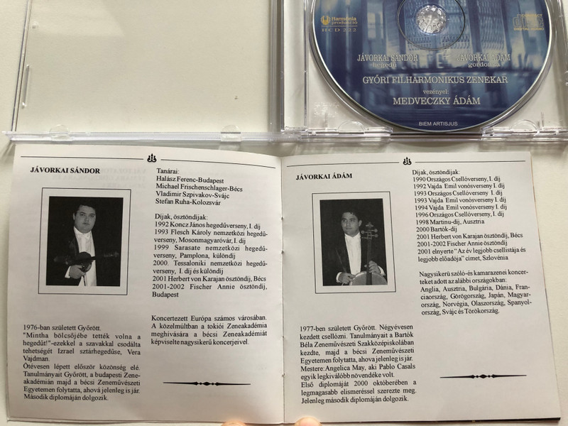 Brahms, Csajkovszkij, Saint-Saëns - Versenyművek Hegedűre És Gordonkára / Jávorkai Sándor, Jávorkai Ádám - Győri Filharmonikus Zenekar, Vezenyel: Medveczky Ádám / Harmónia Produkció Audio CD 2002 / HCD 222
