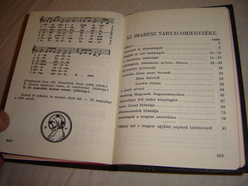 Hungarian Catholic Hymnal from 1948 / Hozsanna! Teljes Kottás Katolikus Ima és Énekeskönyv