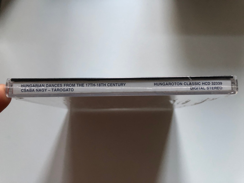 Kuruc idok zeneje - Hungarian Dances from the 17-18th centuries - Csaba Nagy (tarogato) / Peter Ella (harpsichord), Viktoria Herencsar (cimbalom), Istvan Nemeth (clarinet) / Hungaroton Classic Audio CD 2006 Stereo / HCD 32339 