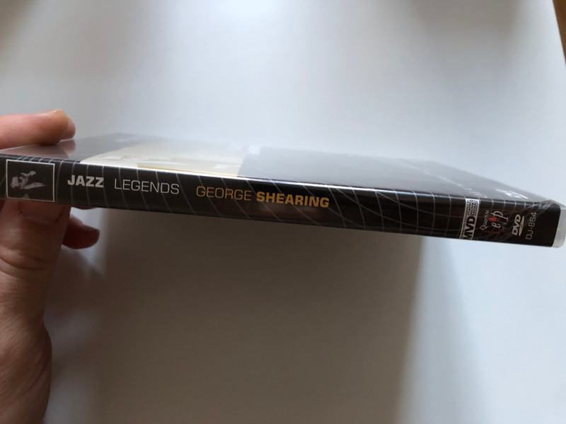 Jazz legends - George Shearing DVD Live at the amassador Auditorium Pasadena 1981 / Biography - Discography - Filmography - Individual Track Selection Music Video Distributors MVD (022891986492)