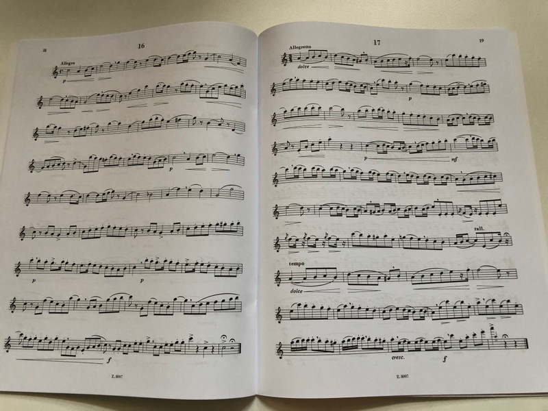 Gariboldi, Giuseppe: 30 Easy and Progressive Studies for flute / Editio Musica Budapest Zeneműkiadó / 1977 / Gariboldi, Giuseppe: 30 etűd fuvolára kezdőknek és haladóknak (9790080080078)
