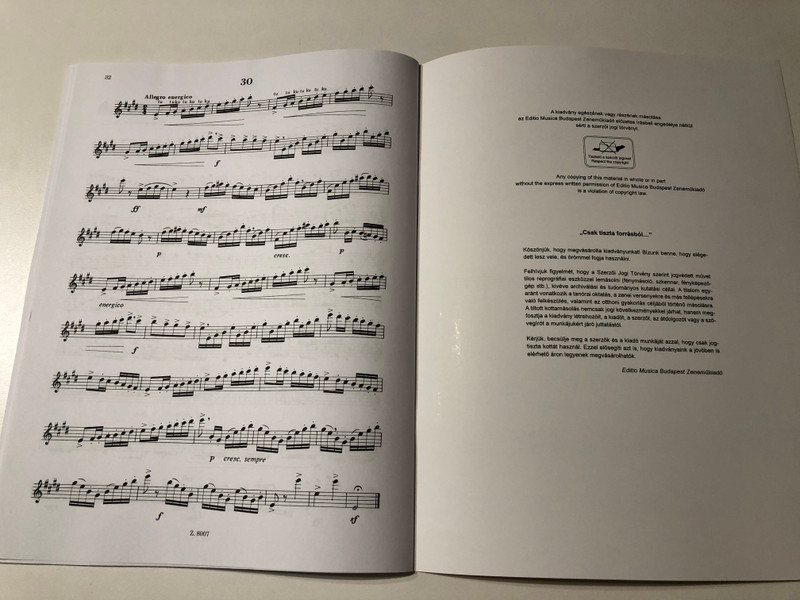 Gariboldi, Giuseppe 30 Easy and Progressive Studies for flute  Editio Musica Budapest Zeneműkiadó  1977  Gariboldi, Giuseppe 30 etűd fuvolára kezdőknek és haladóknak (9790080080078) 