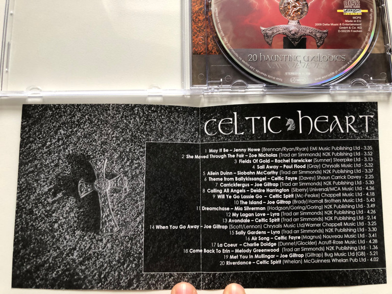 Celtic  Heart - 20 Haunting Melodies / Laserlight Digital Audio CD 2009 / N 11 157