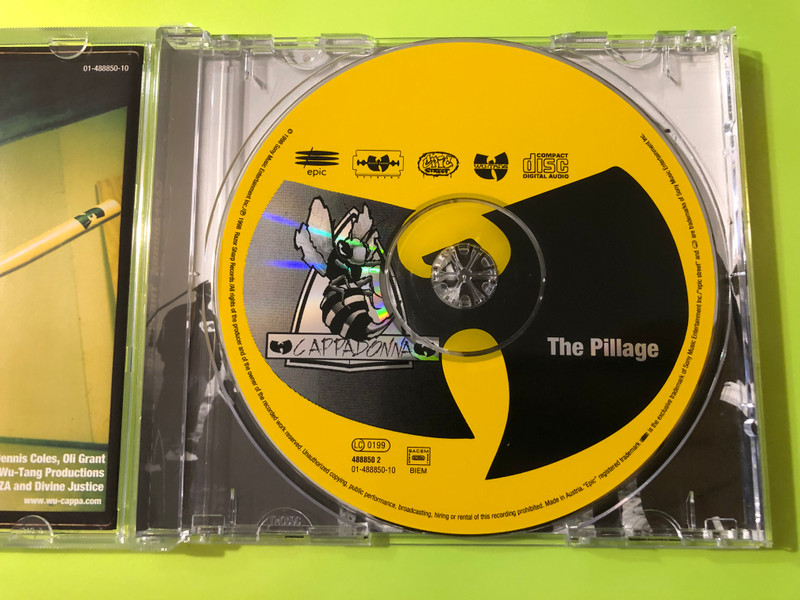 Cappadonna (Wu-Tang Productions Presents) – The Pillage / With Guest Appearances by Method Man, Ghostface Killah & Raekwon, Plus Exclusive Bonus Track ''97 Mentality'' / Razor Sharp Records Audio CD 1998 / 488850 2
