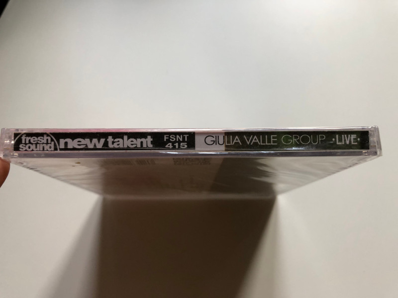 Giulia Valle Group – Live / Fresh Sound New Talent Audio CD 2012 / FSNT 415
