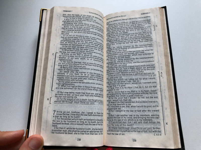 KJV New Testament and Psalms / Authorized King James Version indexed and marked by the best methods of Bible marking on all subjects related to the theme of Salvation - by J.G. Lawson, Evangelist / World Bible Publishers 1982 / Black - Pocket size / KJV NT (0529064928)