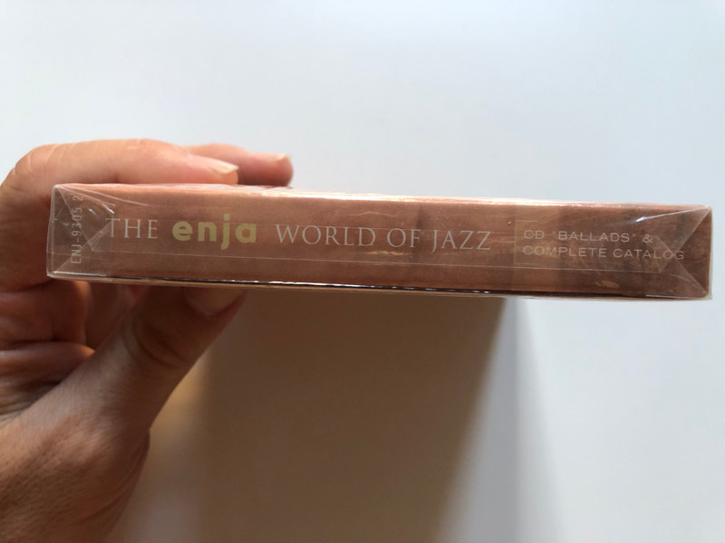 The enja world of jazz - Ballads - Chet Baker, Joe Henderson, Chris Connor, Abraham Burton, Tommy Flanagan, and others / Contains CD ''Ballads'' & Complete Catalog Of Enja Records (120 Pages) / Enja Records Audio CD 1996 / ENJ-9305 2 