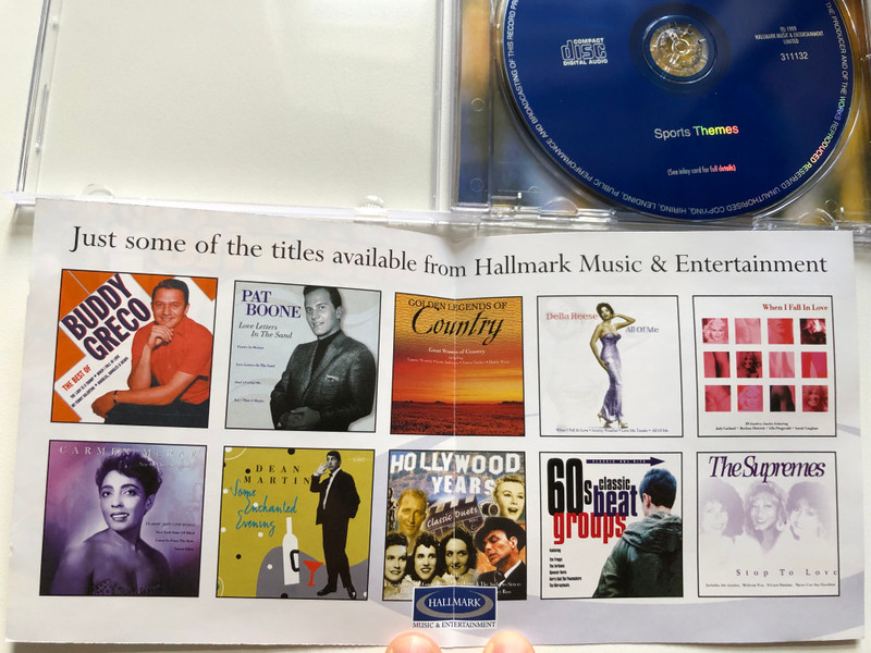 Favourite Sports Themes / Includes: Sportsnight, Grandstand, Match Of The Day, Grand Prix, Pot Black, and many more... / Hallmark Music & Entertainment Audio CD 1999 / 311132