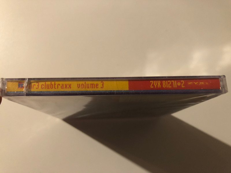 Clubtraxx - Volume 3 / Powered By Lackenegger; Ruudi / Featuring Gigi D'Agostino, Sven Väth, Binary Finary, Bob Marley VS. Funkstar De Luxe, SQ-1, Phats, Small, and many more / ZYX Music 2x Audio CD 2000 / ZYX 81271-2