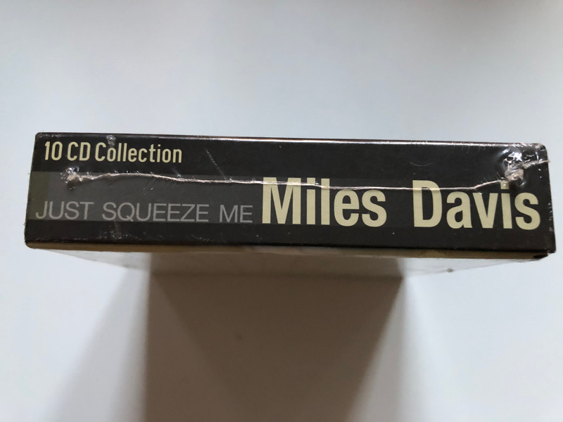 Miles Davis – Just Squeeze Me / No Line; Dig; The Serpent’s Tooth; Tune Up; Walkin'; Green Haze; Swing Spring; Four; Bye Bye Blackbird; Half Nelson; My Funny Valentine / Documents 10x Audio CD, Box Set, Mono / 223492