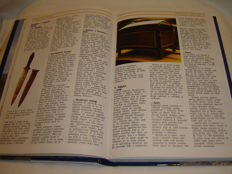 The Lion Encyclopedia of the Bible in Croatian Language / Enciklopedija Biblije / Vie od 400 fotografija i ilustracija