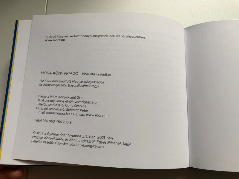 Rozmaring és Tarack viselkedni tanul by Miklya Luzsányi Mónika / Tóth Andrej rajzaival / Ovis Okosító / Móra könyvkiadó 2021 / Hardcover / Hungarian book about manners for preschoolers (9789634867869)