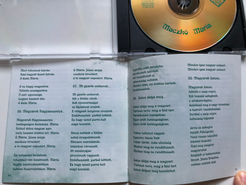 Maczkó Mária – Énekkel Dícsérlek / Audio CD 2002 / M.M.M. 2002 / Hungarian Catholic Praise and Worship Songs / Magyar Katolikus Enekek (M.M.M. 2002) 