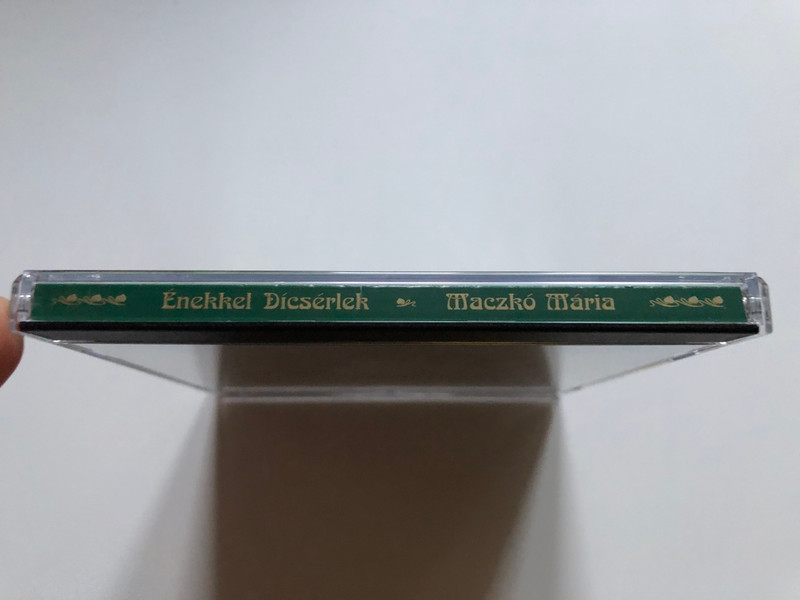 Maczkó Mária – Énekkel Dícsérlek / Audio CD 2002 / M.M.M. 2002 / Hungarian Catholic Praise and Worship Songs / Magyar Katolikus Enekek (M.M.M. 2002) 