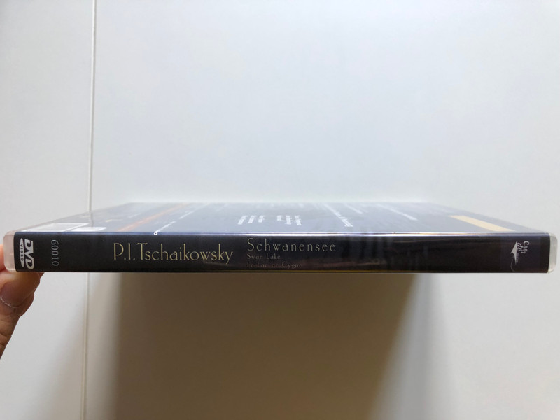 The Kirov-Ballet in Swanlake by P. I. Tchaikovsky / 6 Languages / DVD-classical ballet / am@do DVD Video CD 2002 / 60010