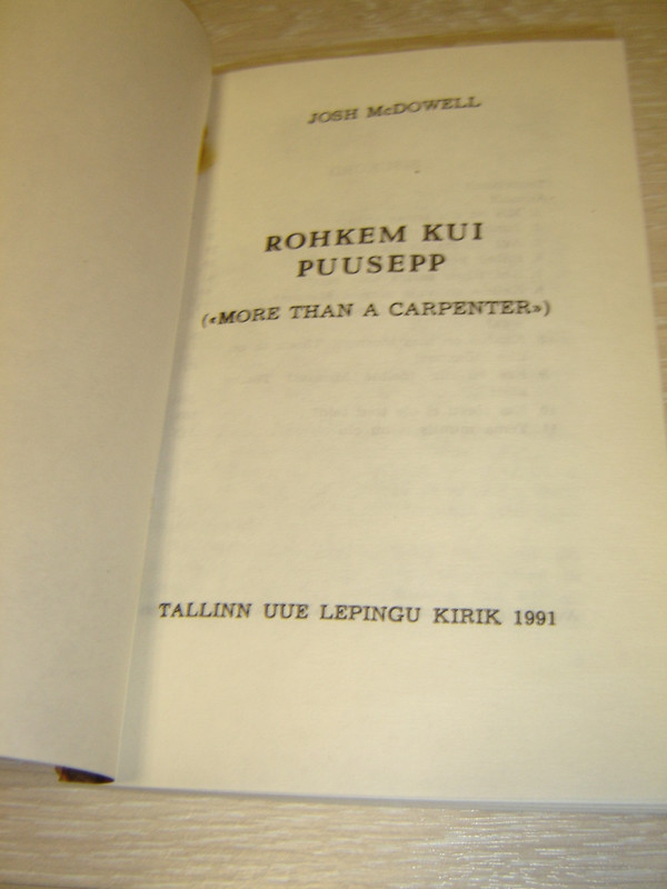 More Than A Carpenter in Estonian Language / Rohkem Kui Puusepp / By Josh McDowell