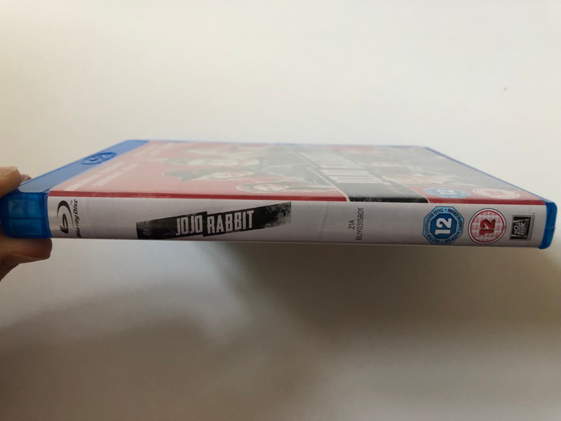 Jojo Rabbit / Roman Griffin Davis; Thomasin McKenzie; Taika Waititi; Rebel Wilson; Stephen Merchant; Alfie Allen with Sam Rockwell and Scarlett Johansson / Twentieth Century Fox Blu-ray Disc 2020 / BUY0315801 