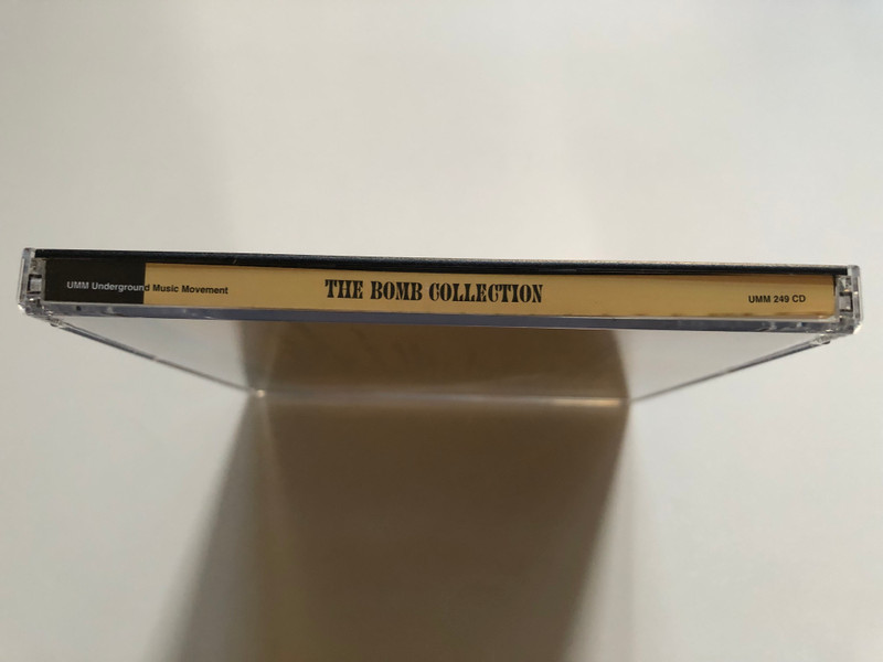 The Bomb Collection - The Bucketheads, Old Skool, Todd Terry, Jestofunk, Paolo Martini, Johan S, House People, Panic Disco EP, Gazzarra, Mimi & Coco, Boundbeat, MBS, Violante Project, Delicious Inc. / UMM Audio CD / UMM 249 CD