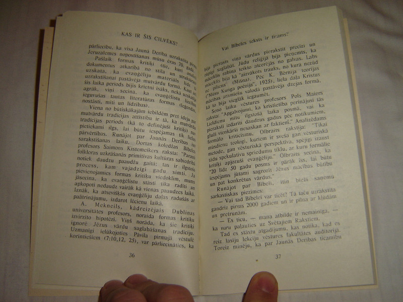 More than a Carpenter in Latvian Language by Josh McDowell / Kas Ir Sis Cilveks?