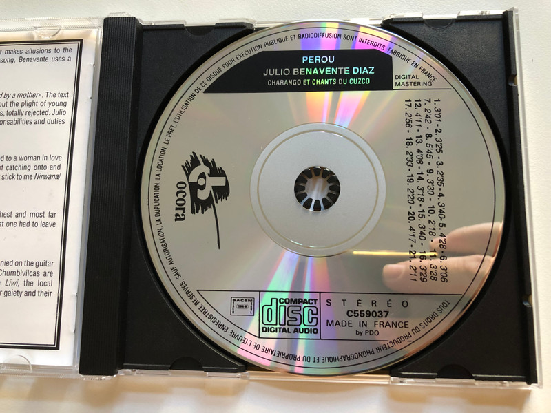 Perou - Julio Benavente Diaz - Charango Et Chants Du Cuzco / Ocora Auido CD 1988 / C 559037